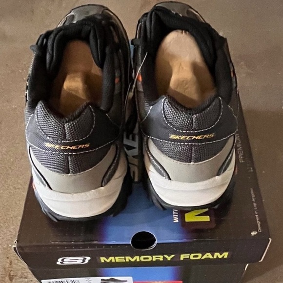 NIB Skechers After Burn Memory Fit - Picture 7 of 7